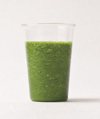 kale-smoothie-for-brides